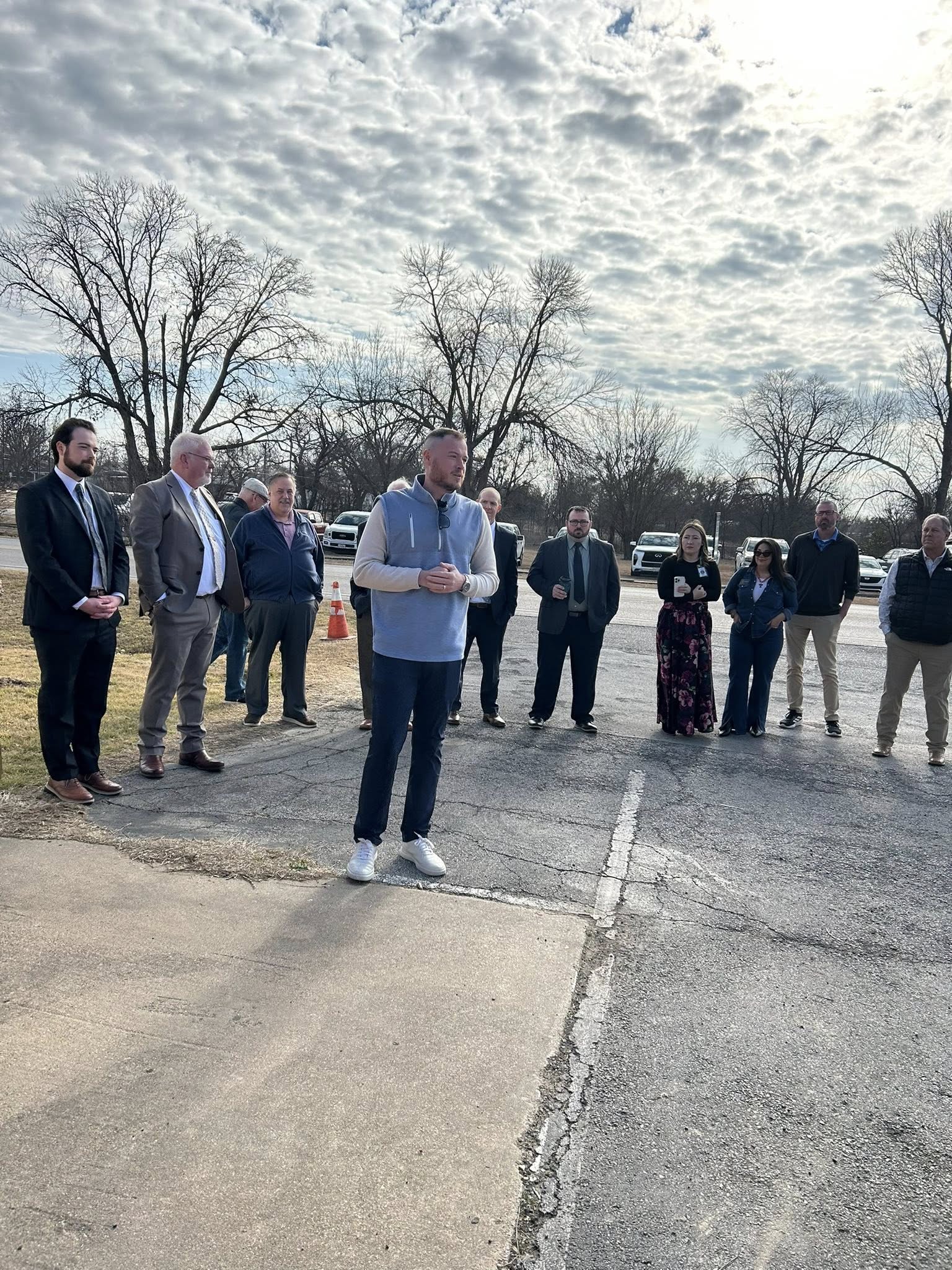 Rhett Roden speaking at a Fort Worth property site